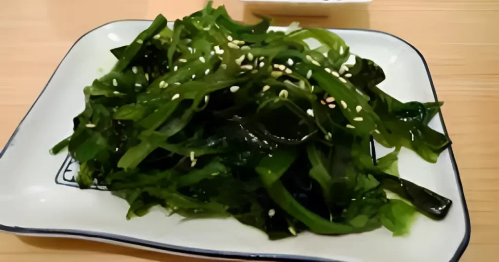 can cats eat seaweed

